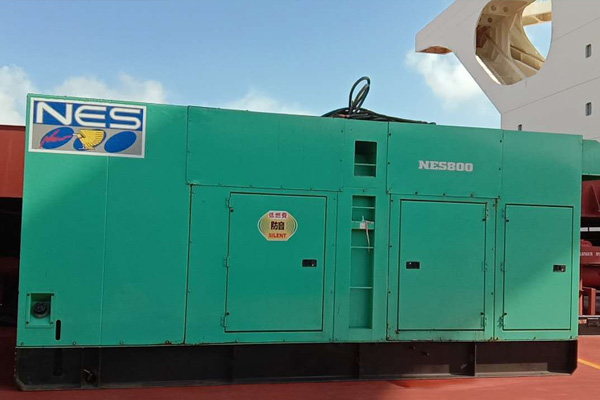 嘉陵如何检测发电机组中性点接地是否良好？